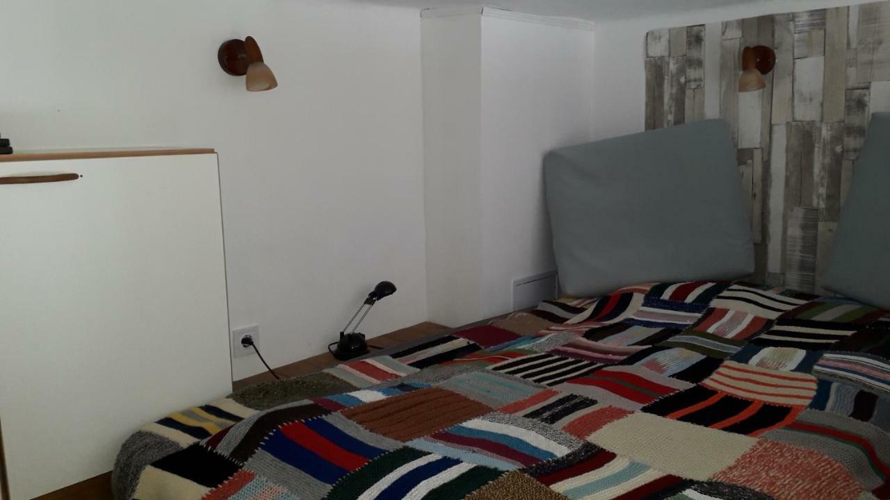 Hangulat Vendégház Apartmanok Orosháza Esterno foto
